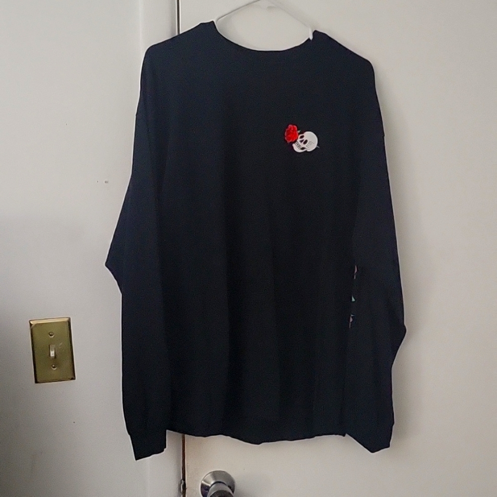 Spencer's Men long sleeve shirt